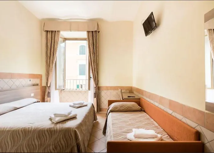 Alex 3* Roma